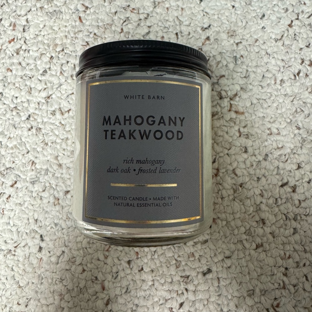 Mahogany Teakwood Candle